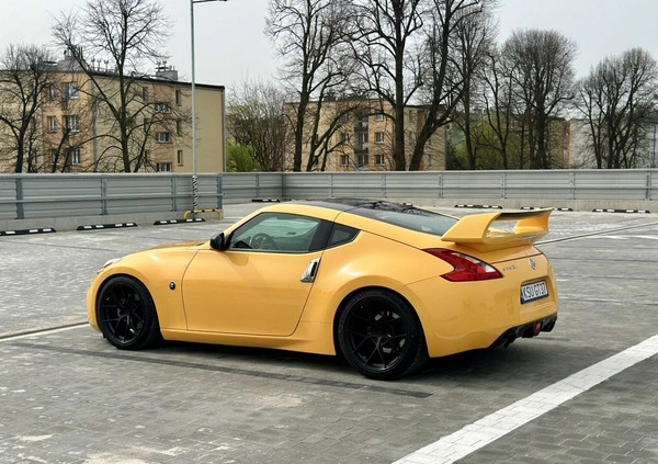 Nissan 370 Z cena 129800 przebieg: 44700, rok produkcji 2018 z Kraków małe 497